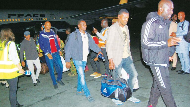 Xenophobia: Federal government moves to evacuate over 1,000 Nigerians from South Africa