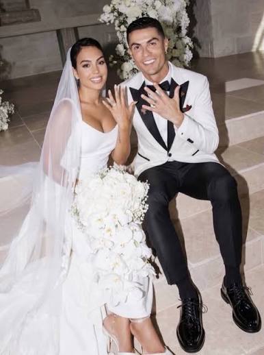 Cristiano Ronaldo marries fiancée, Georgina Rodríguez